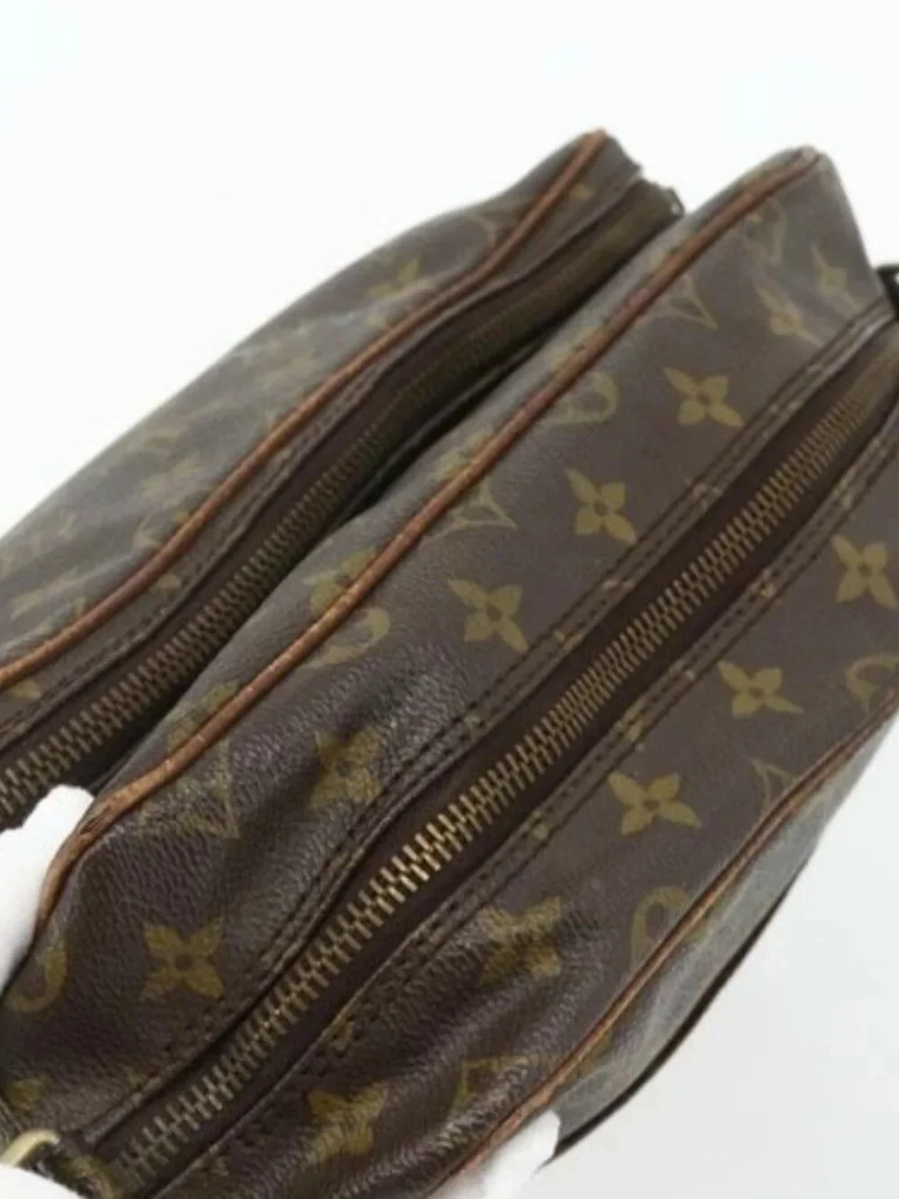 LOUIS VUITTON Monogram Nile Shoulder Bag M45244 LV Auth 178759